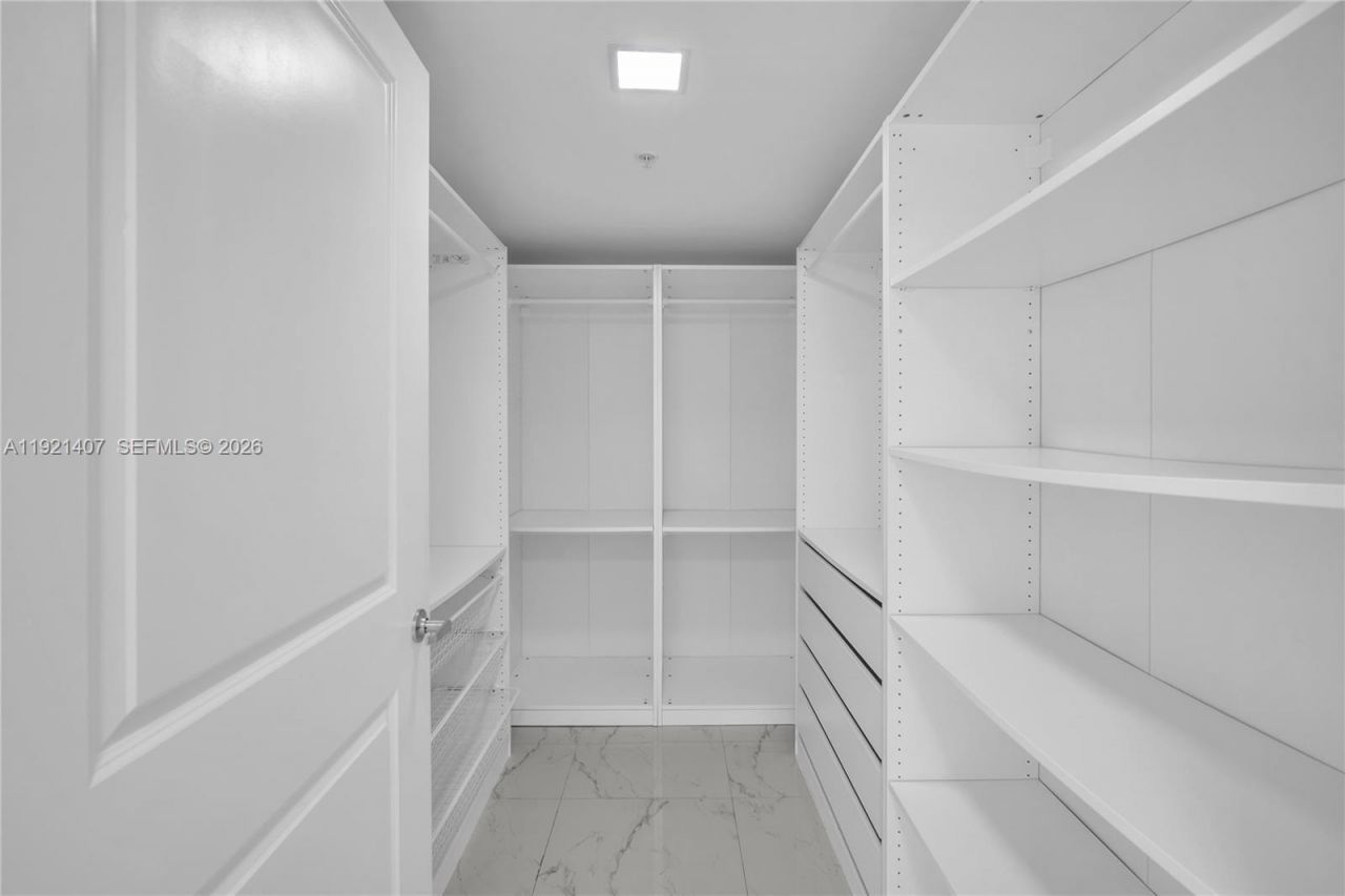 400 Sunny Isles Blvd, Unit 1519, Sunny Isles Beach, FL 33160 Photo