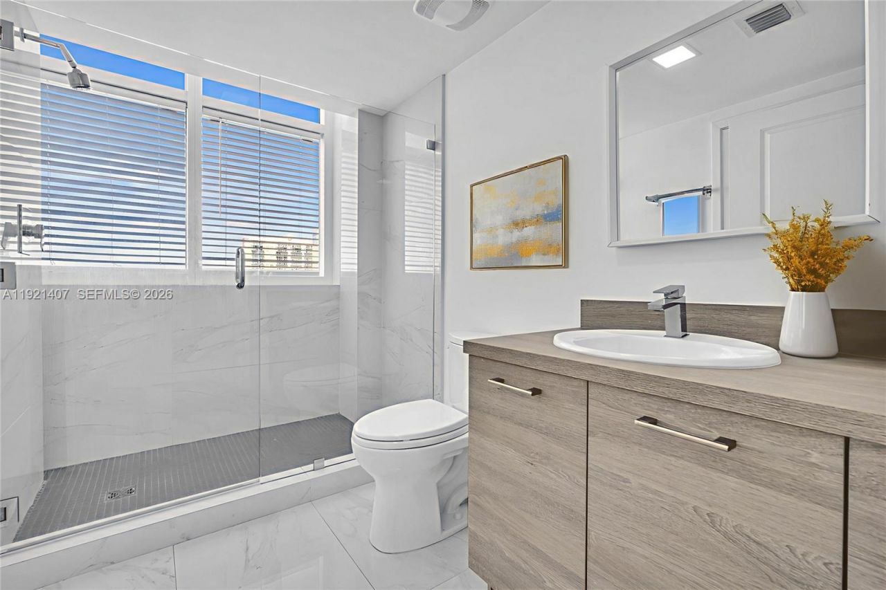 400 Sunny Isles Blvd, Unit 1519, Sunny Isles Beach, FL 33160 Photo