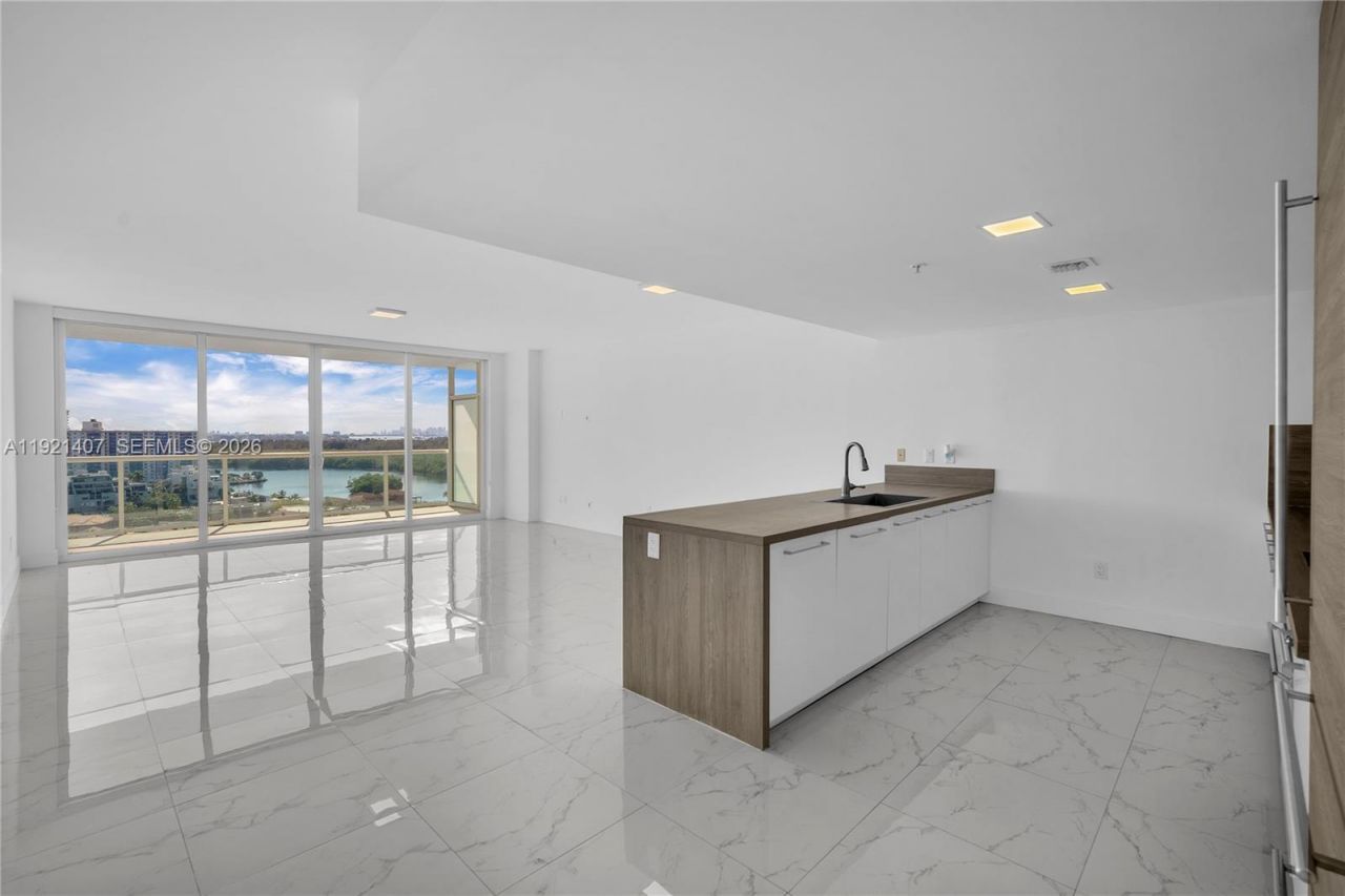400 Sunny Isles Blvd, Unit 1519, Sunny Isles Beach, FL 33160 Photo