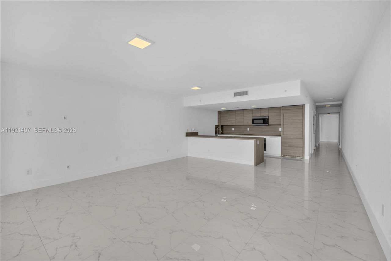 400 Sunny Isles Blvd, Unit 1519, Sunny Isles Beach, FL 33160 Photo