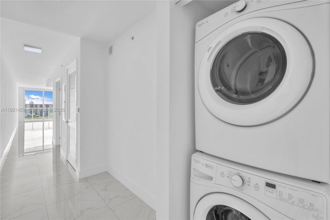 400 Sunny Isles Blvd, Unit 1519, Sunny Isles Beach, FL 33160 Photo