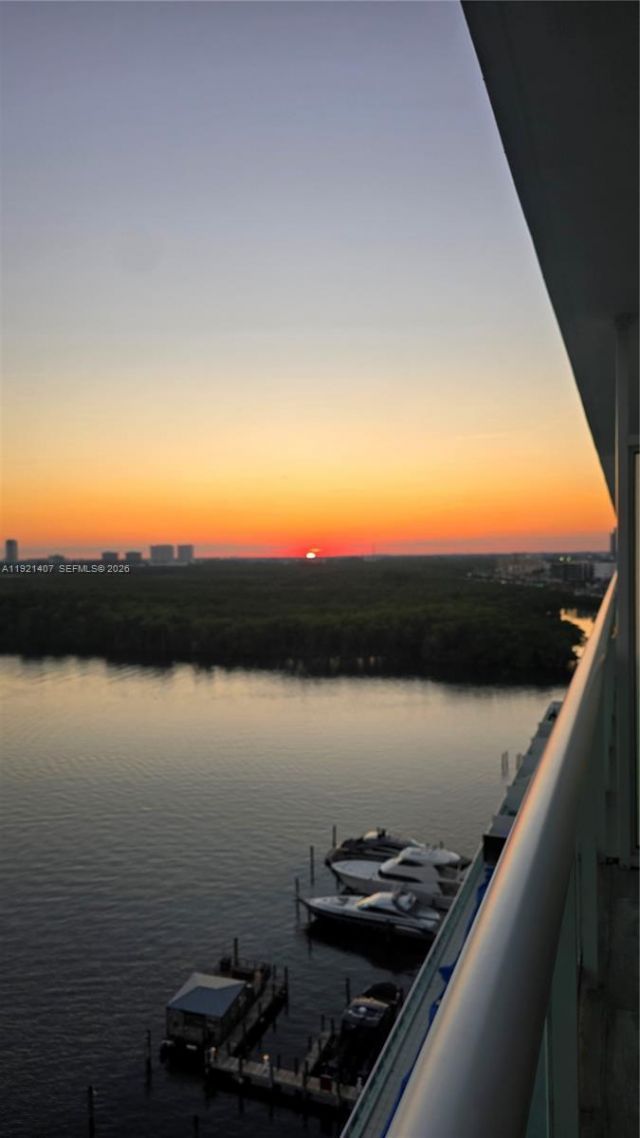 400 Sunny Isles Blvd, Unit 1519, Sunny Isles Beach, FL 33160 Photo