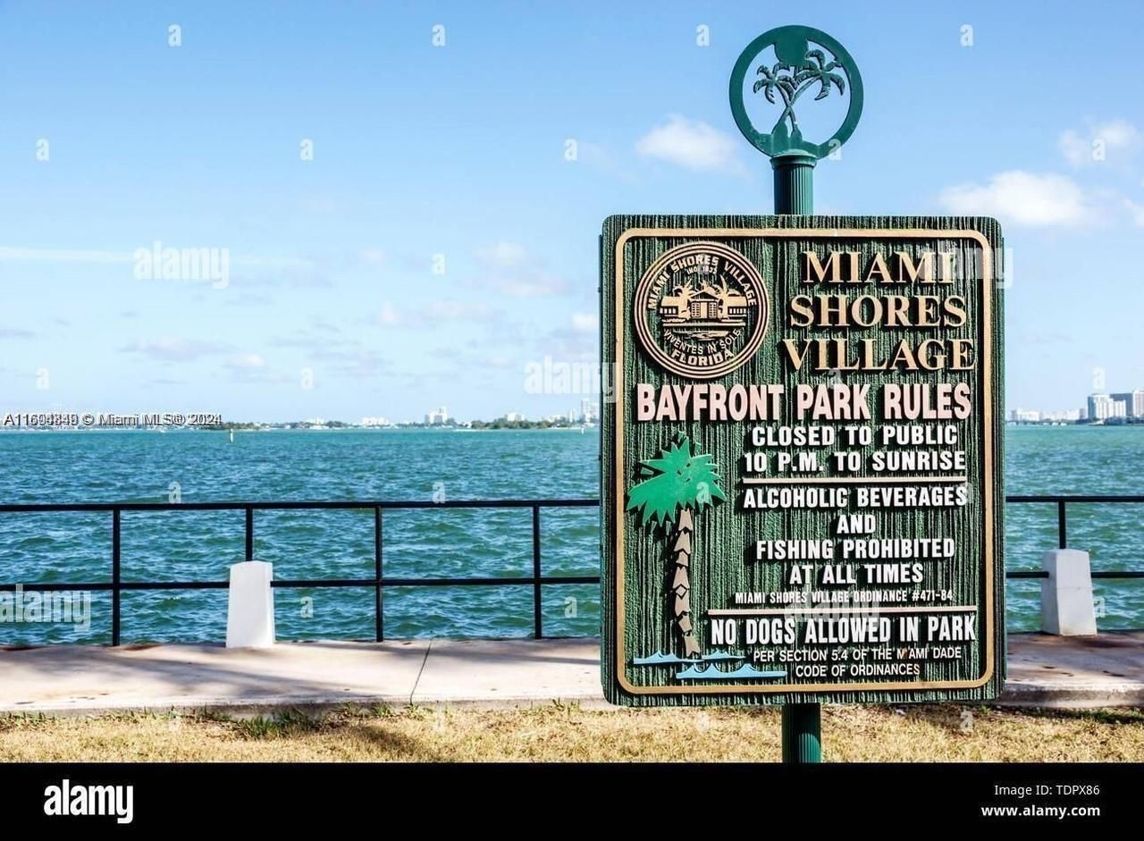 970 NE 92nd St, Miami Shores, FL 33138 Photo