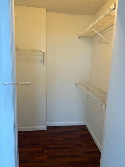 8333 Lake Dr, Unit 502, Doral, FL 33166 Photo