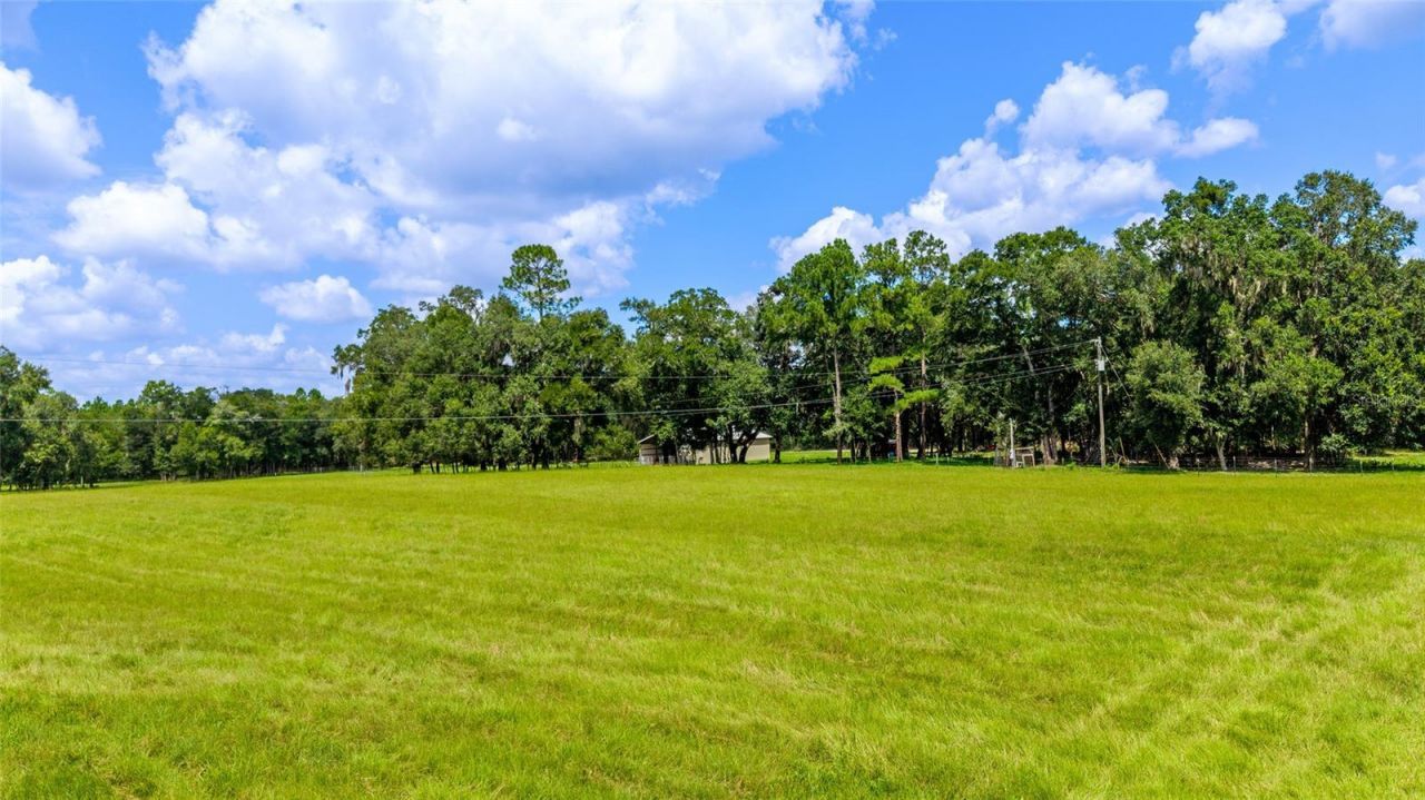 Tbd SE 35th Street, Morriston, FL 32668 Photo