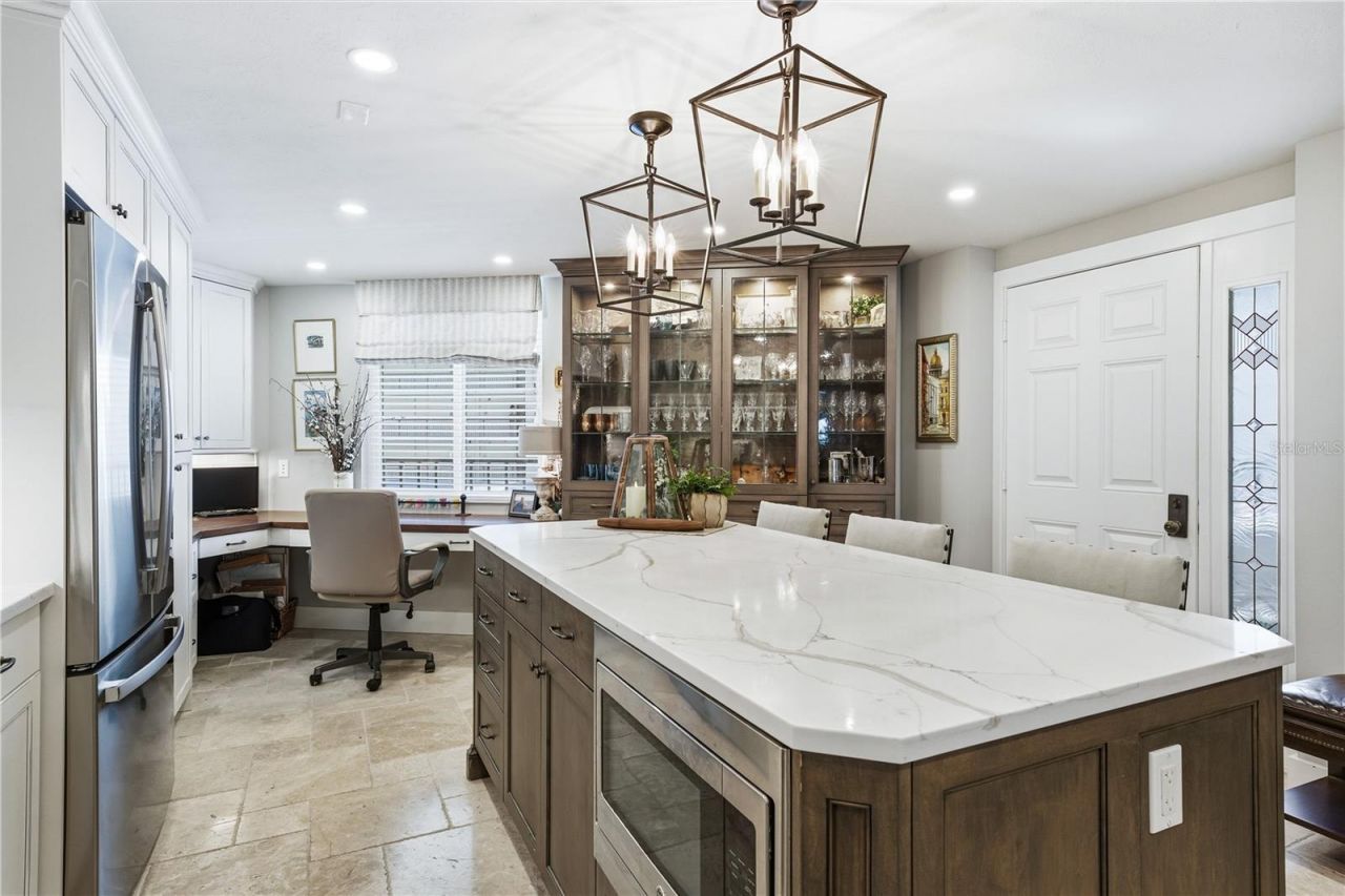 5880 Midnight Pass Road, Unit 302, Sarasota, FL 34242 Photo