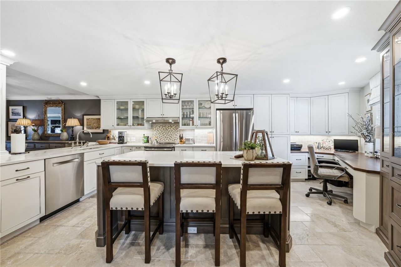 5880 Midnight Pass Road, Unit 302, Sarasota, FL 34242 Photo