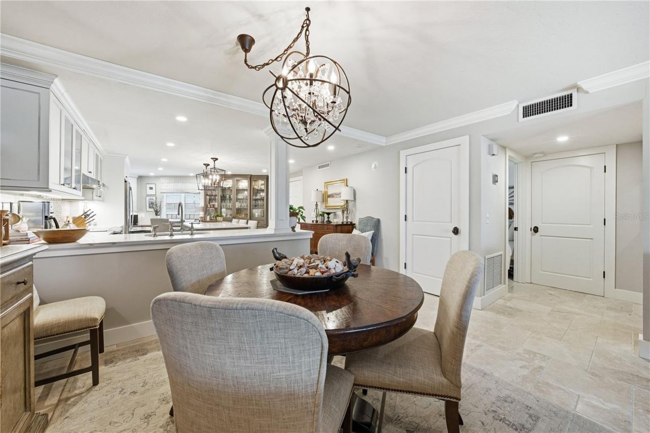 5880 Midnight Pass Road, Unit 302, Sarasota, FL 34242 Photo