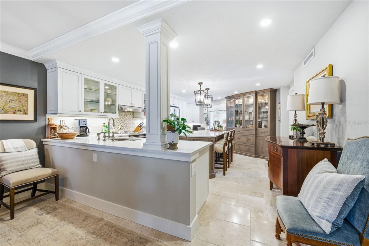 5880 Midnight Pass Road, Unit 302, Sarasota, FL 34242 Photo