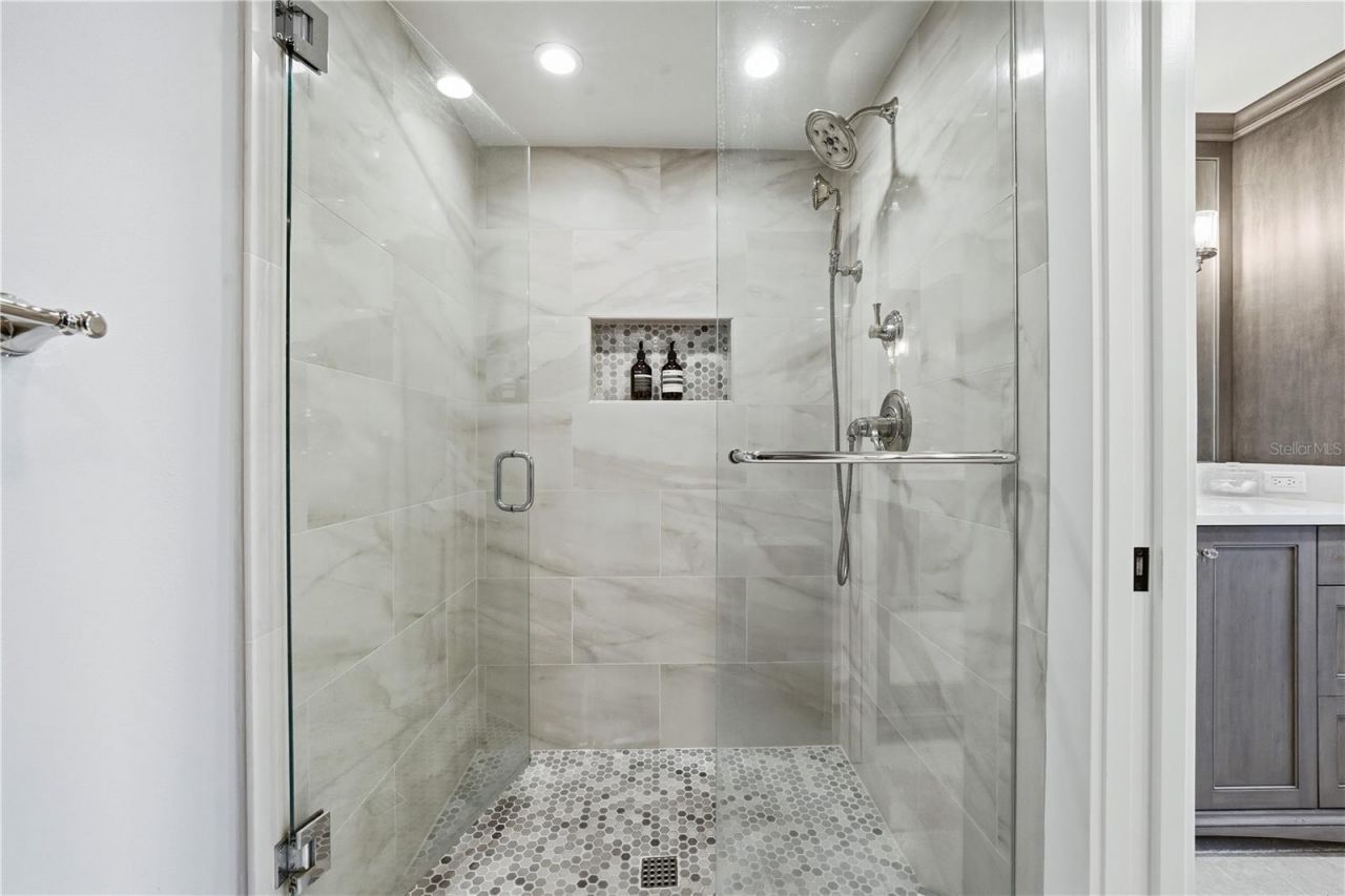 5880 Midnight Pass Road, Unit 302, Sarasota, FL 34242 Photo