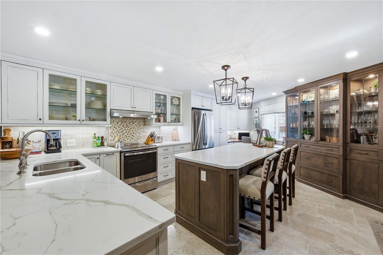 5880 Midnight Pass Road, Unit 302, Sarasota, FL 34242 Photo