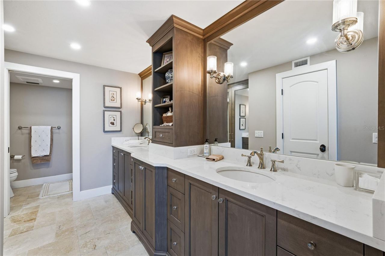 5880 Midnight Pass Road, Unit 302, Sarasota, FL 34242 Photo