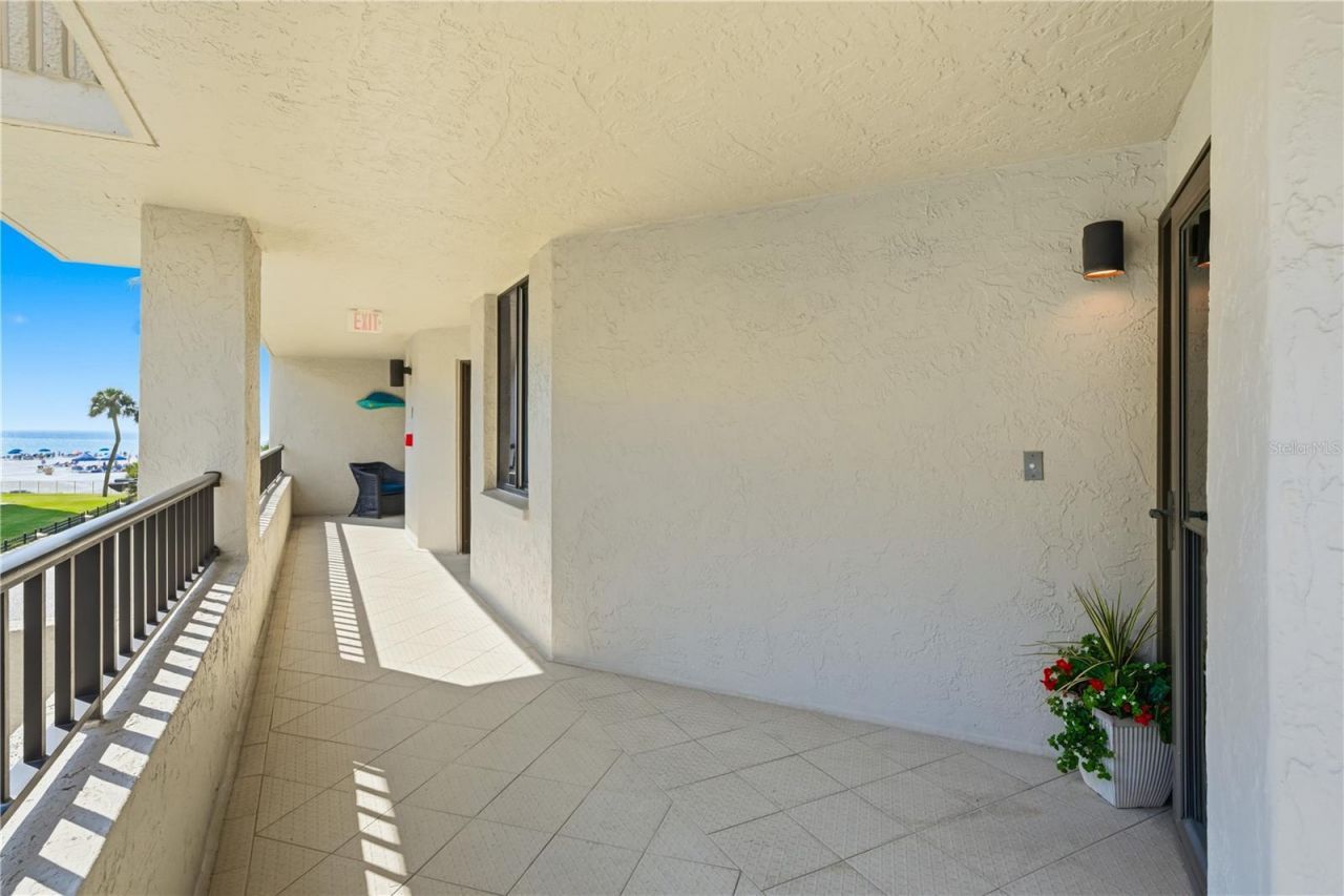 5880 Midnight Pass Road, Unit 302, Sarasota, FL 34242 Photo