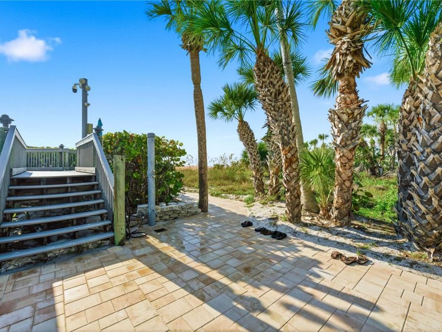Property Image 79