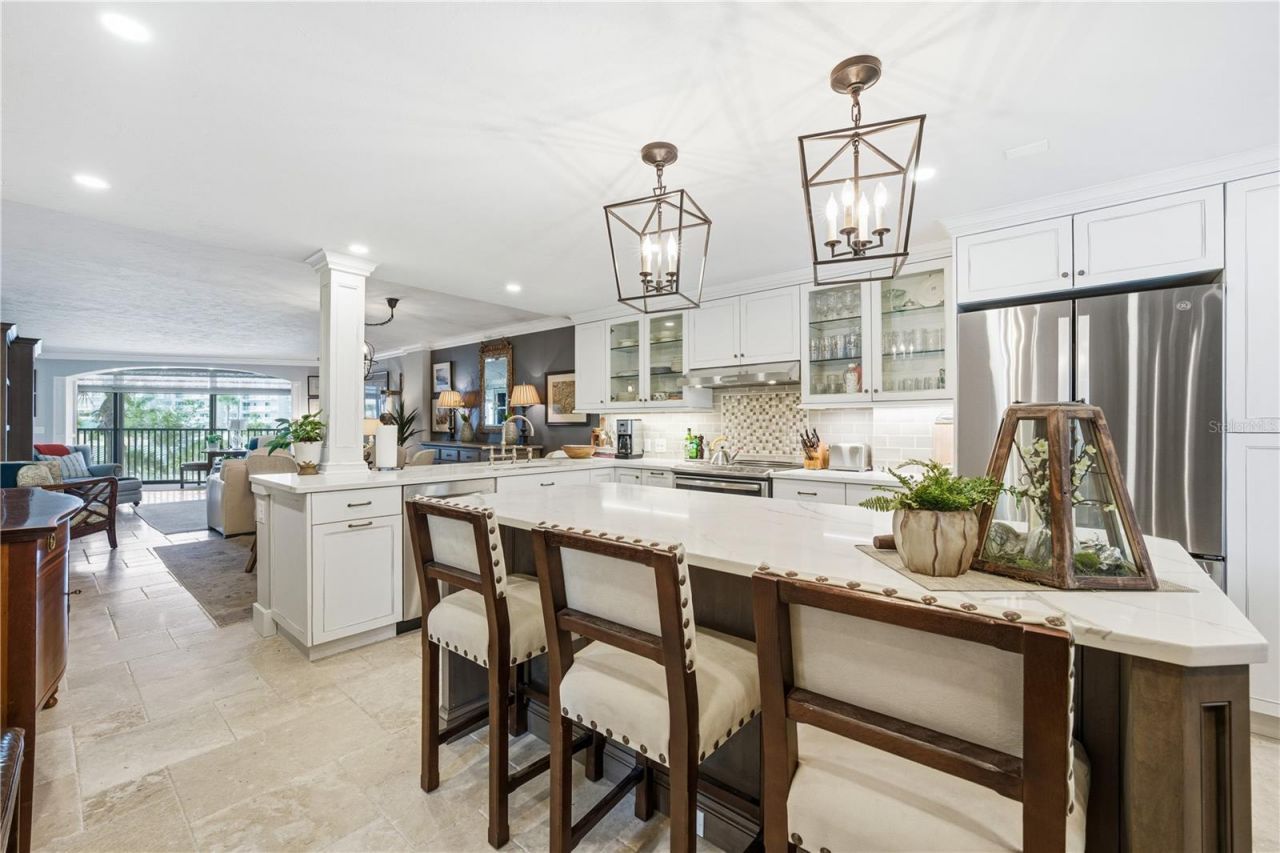 5880 Midnight Pass Road, Unit 302, Sarasota, FL 34242 Photo