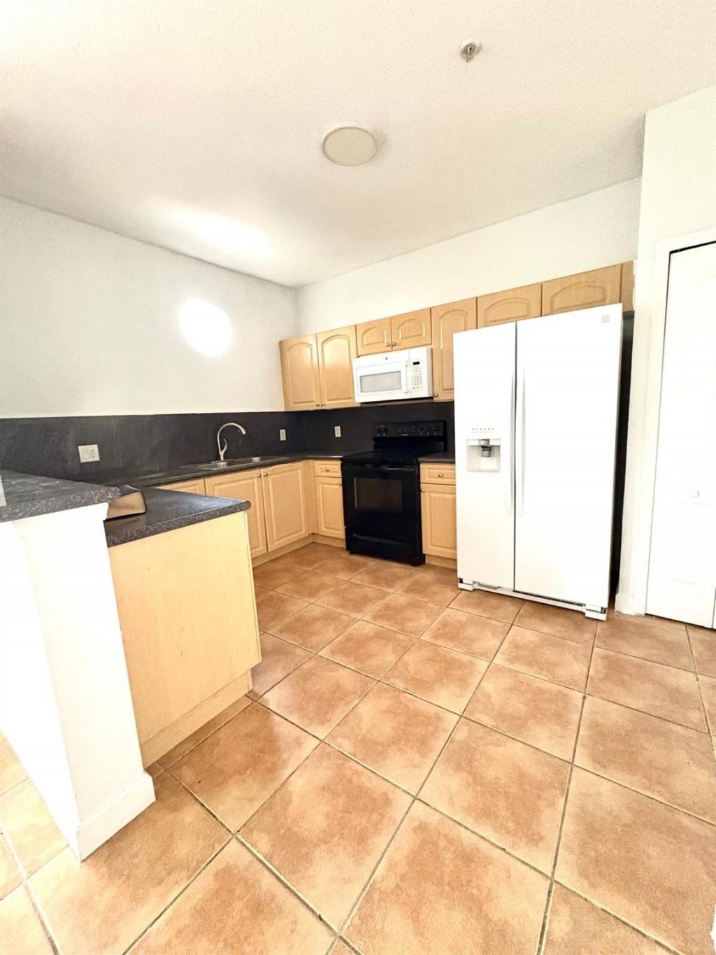 4311 SW 160th Avenue, Unit 101, Miramar, FL 33027 Photo