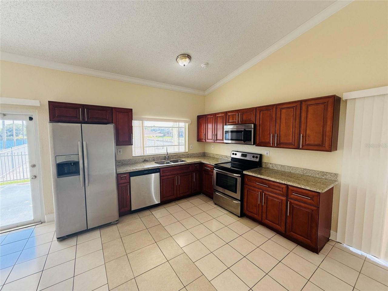 9928 SW 218th Terrace, Cutler Bay, FL 33190 Photo