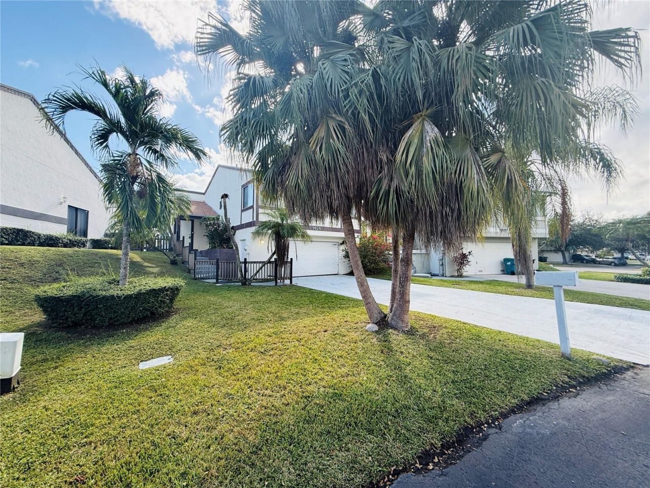9928 SW 218th Terrace, Cutler Bay, FL 33190 Photo