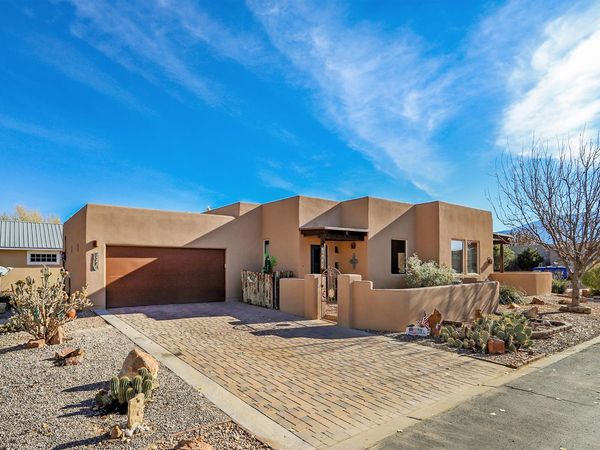 604 Avenida Los Suenos, Bernalillo, NM 87004