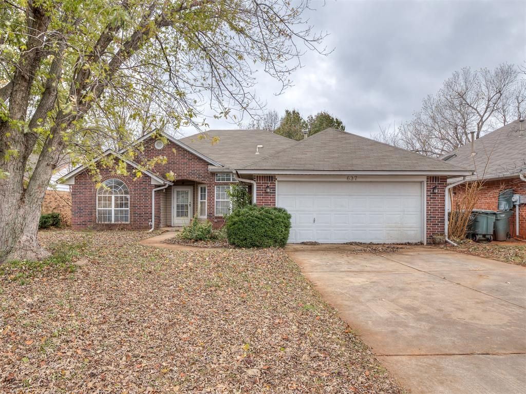 637 Old English Road, Edmond, OK 73003 Main Photo