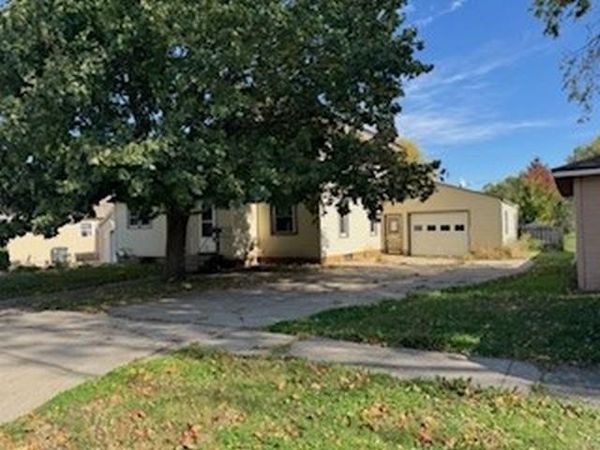 1001 16th Street, Eldora, IA 50627