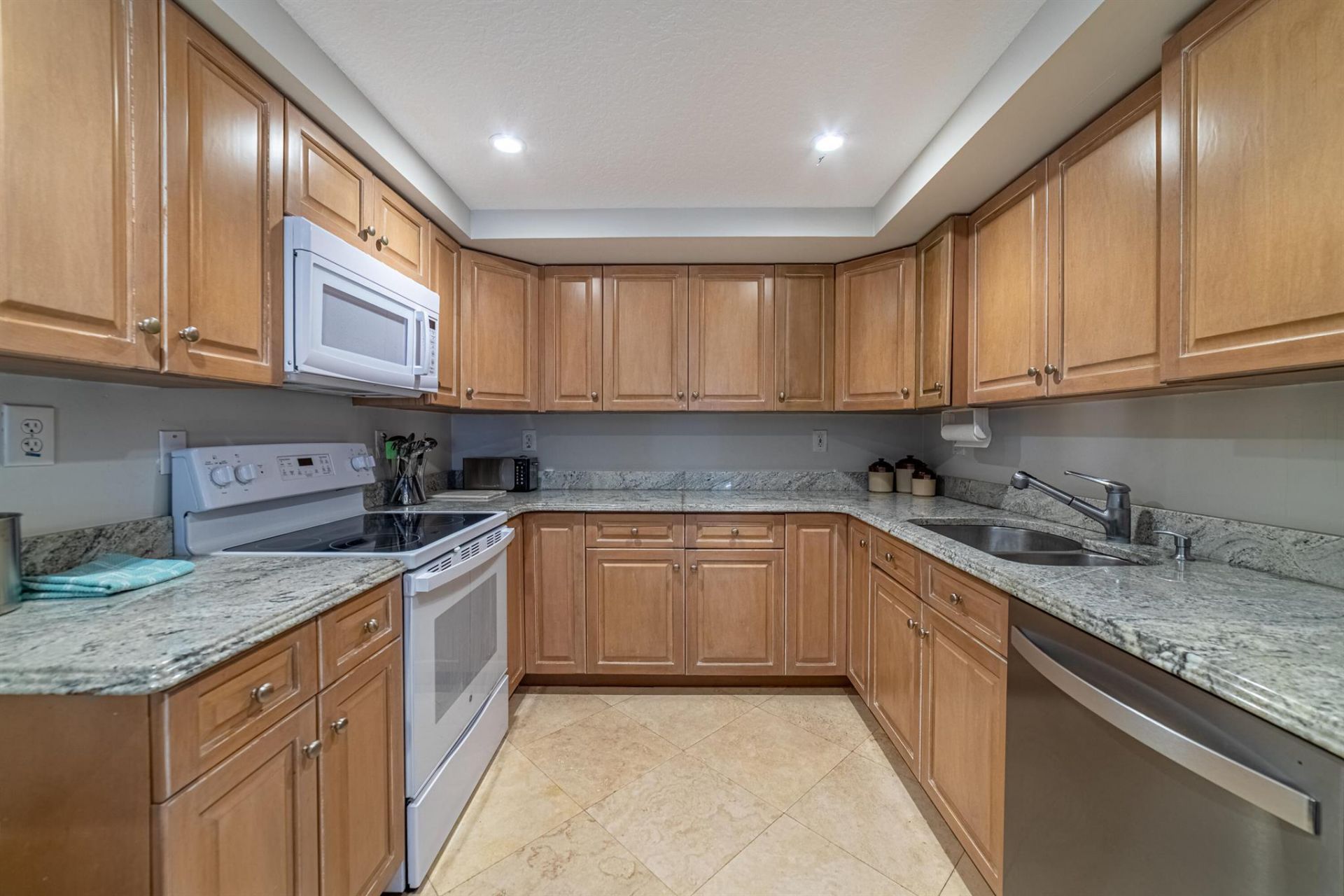 3250 S Ocean Boulevard, Unit 507 N, Palm Beach, FL 33480 Photo