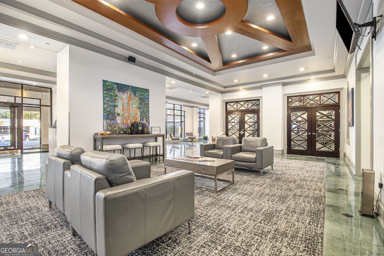 795 Hammond Drive, Unit 206, Atlanta, GA 30328 Main Photo