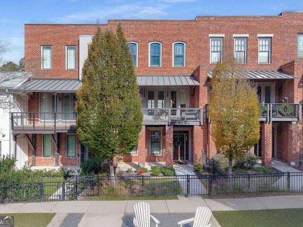 1918 Kings Cross NW, Atlanta, GA 30318