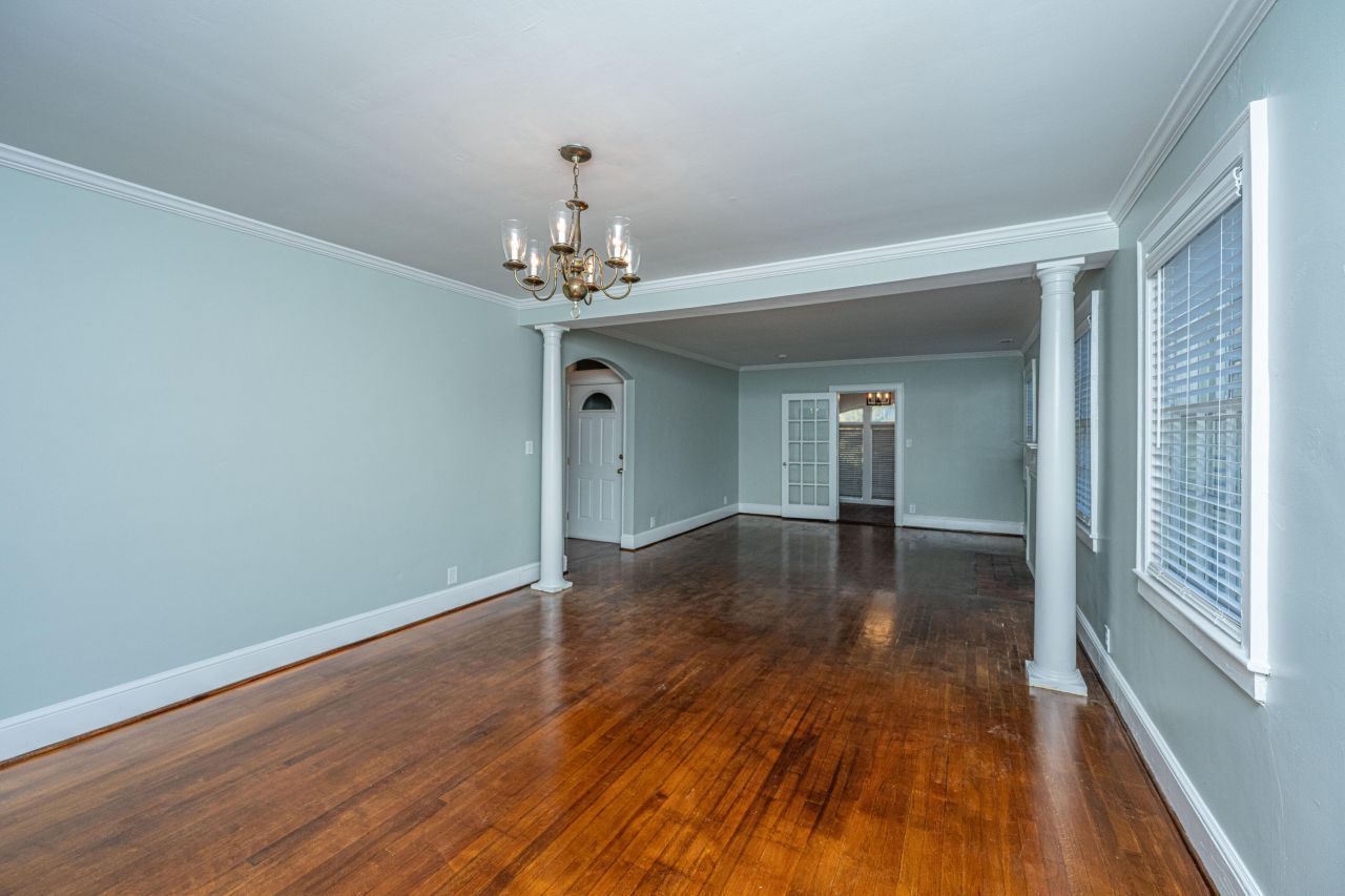 25 Fenwick Drive Photo 10