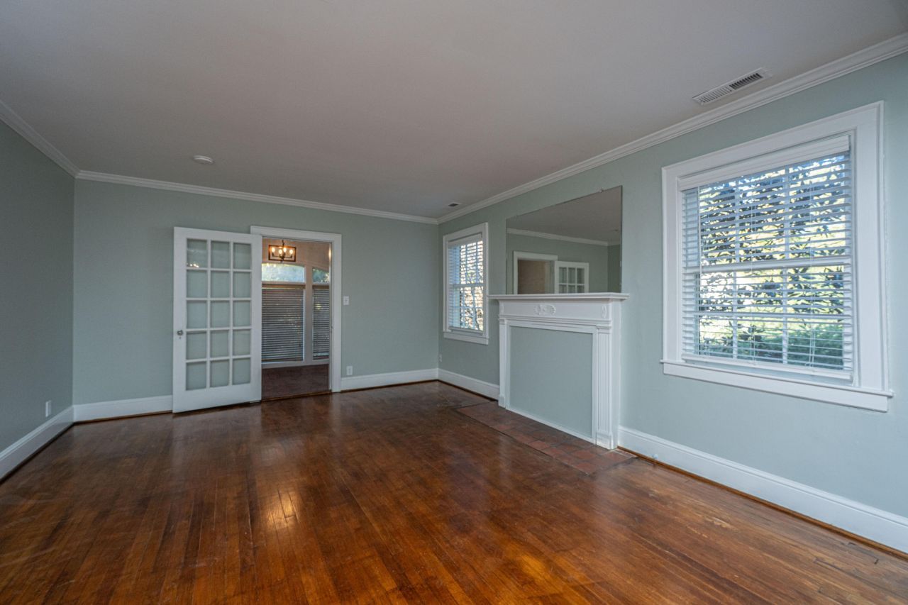 25 Fenwick Drive Photo 11