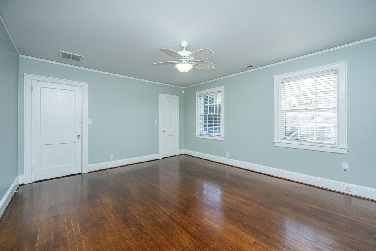 25 Fenwick Drive Photo 24