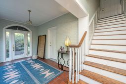 25 Fenwick Drive photo 4