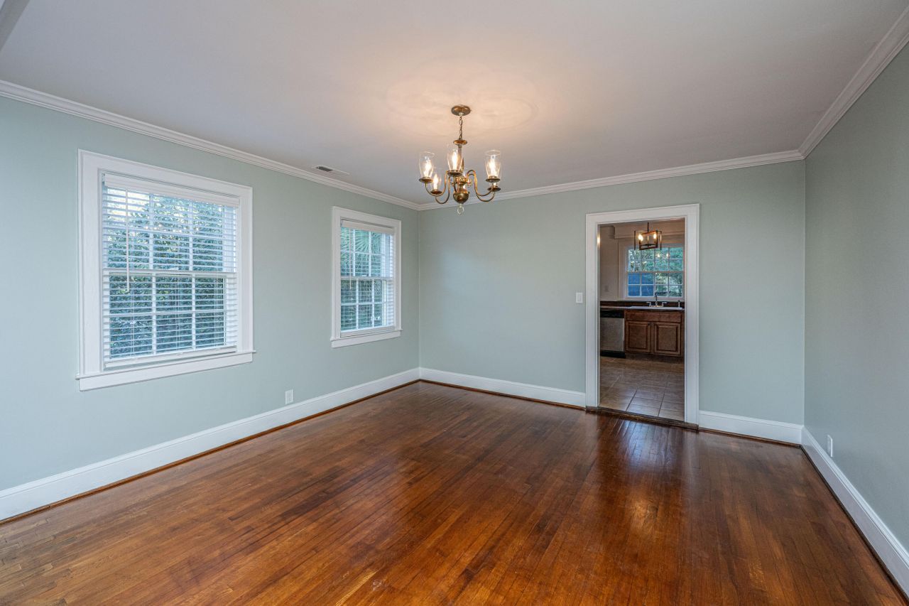 25 Fenwick Drive Photo 8