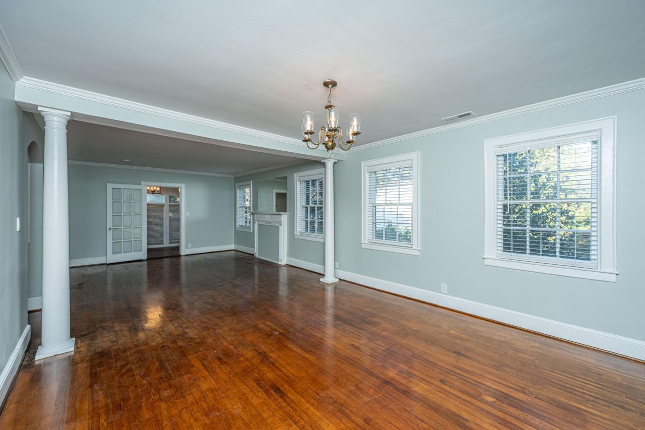 25 Fenwick Drive Photo 9