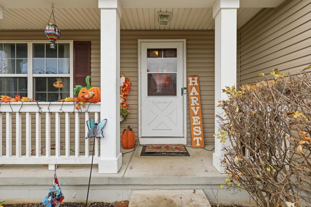 1480 Shagbark Street, Circleville, OH 43113 Main Photo