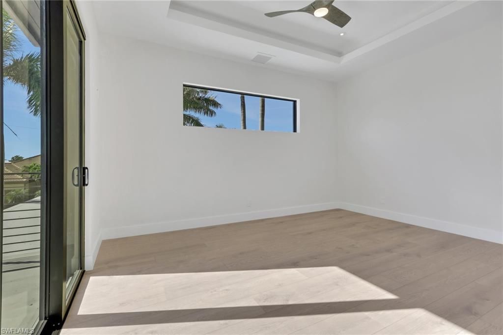 5653 Riverside Dr, Cape Coral, FL 33904 Photo