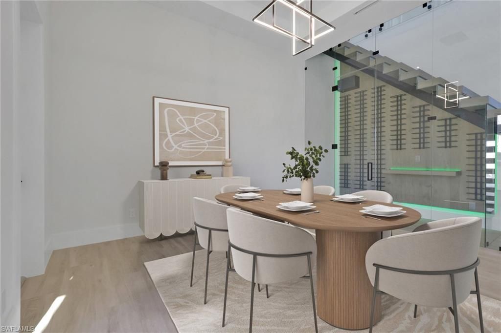 5653 Riverside Dr, Cape Coral, FL 33904 Photo