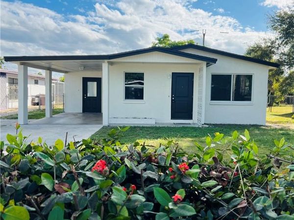 3018 Lafayette ST, FORT MYERS, FL 33916