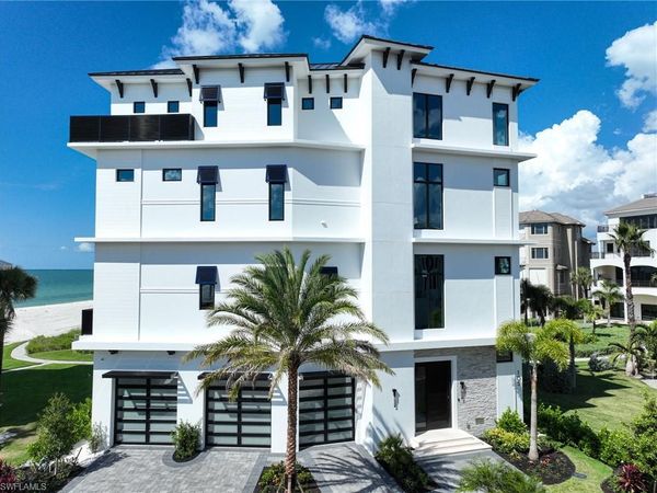 105 Saint Eustacius LN, BONITA SPRINGS, FL 34134