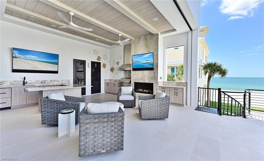 105 Saint Eustacius Ln, Bonita Springs, FL 34134 Photo