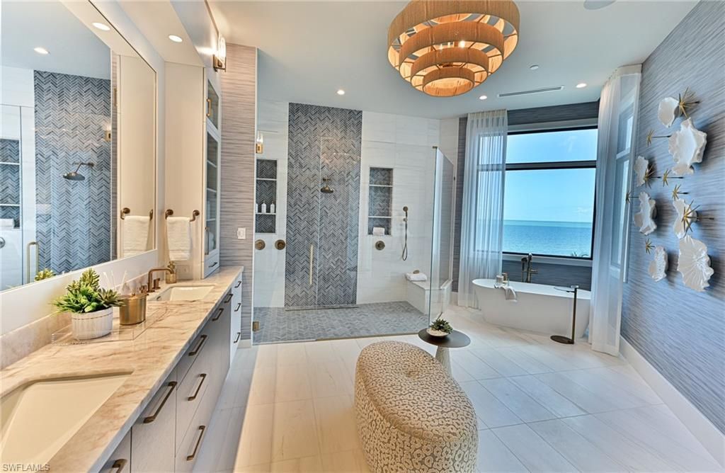 105 Saint Eustacius Ln, Bonita Springs, FL 34134 Photo