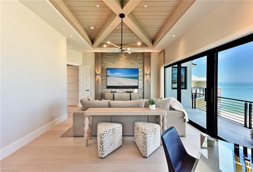 105 Saint Eustacius Ln, Bonita Springs, FL 34134 Photo