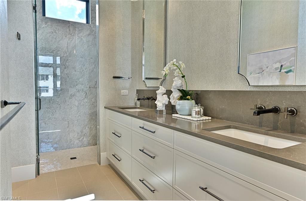 105 Saint Eustacius Ln, Bonita Springs, FL 34134 Photo