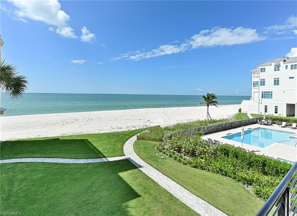 105 Saint Eustacius Ln, Bonita Springs, FL 34134 Photo