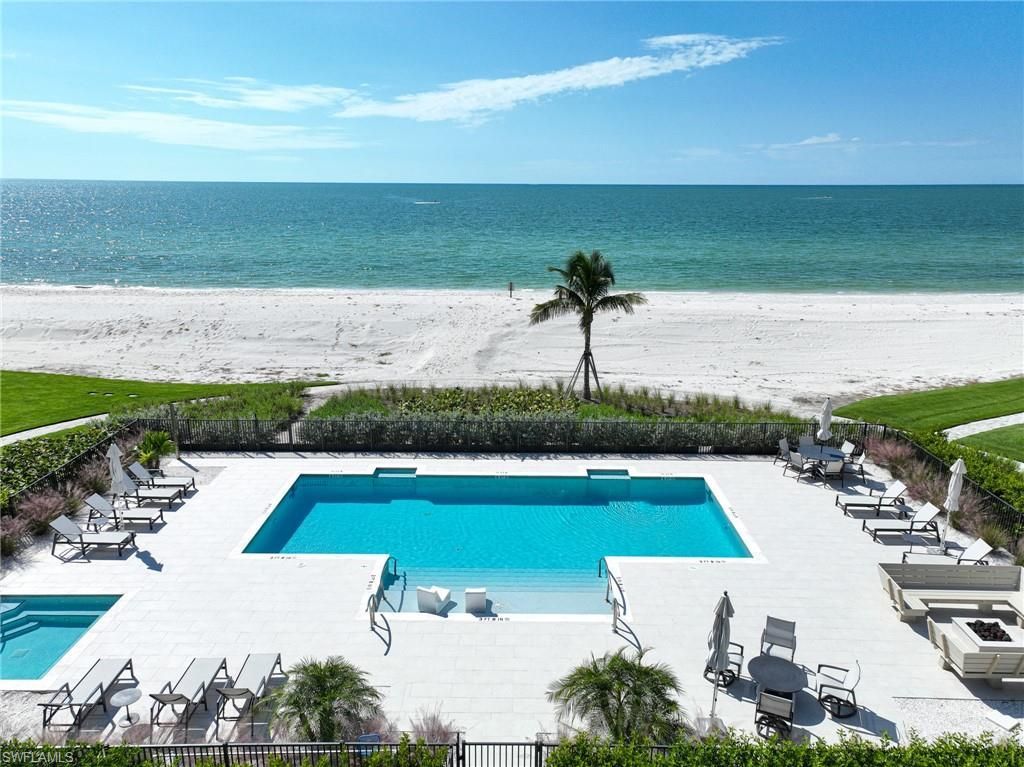 105 Saint Eustacius Ln, Bonita Springs, FL 34134 Photo