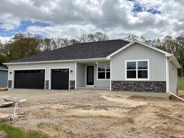 2926 Blue Jay Lane, Portage, WI 53901