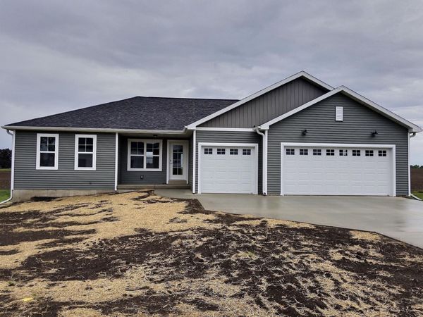 104 W 2nd Street, Friesland, WI 53935
