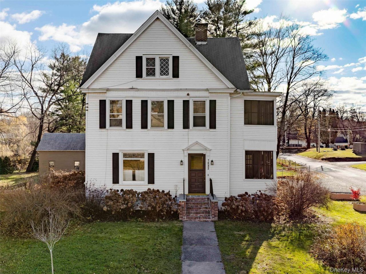 7432 S Broadway, Red Hook, NY 12571 Main Photo