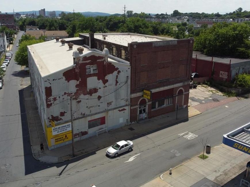 722 Spring Street, Reading, PA 19604 Main Photo