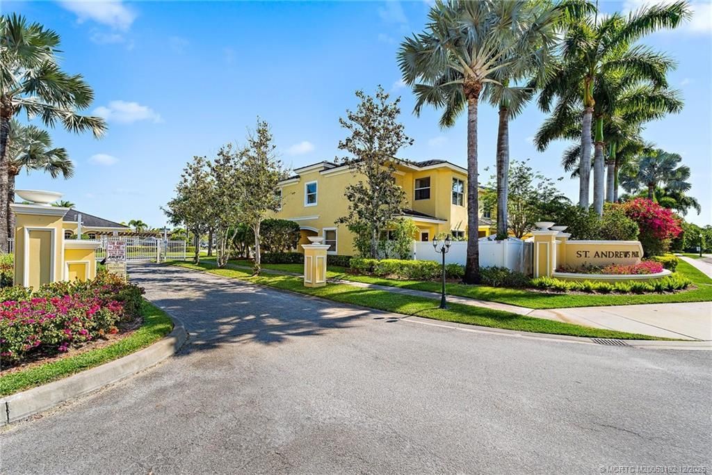 6196 NW Cullen Way, Port Saint Lucie, FL 34983 Photo